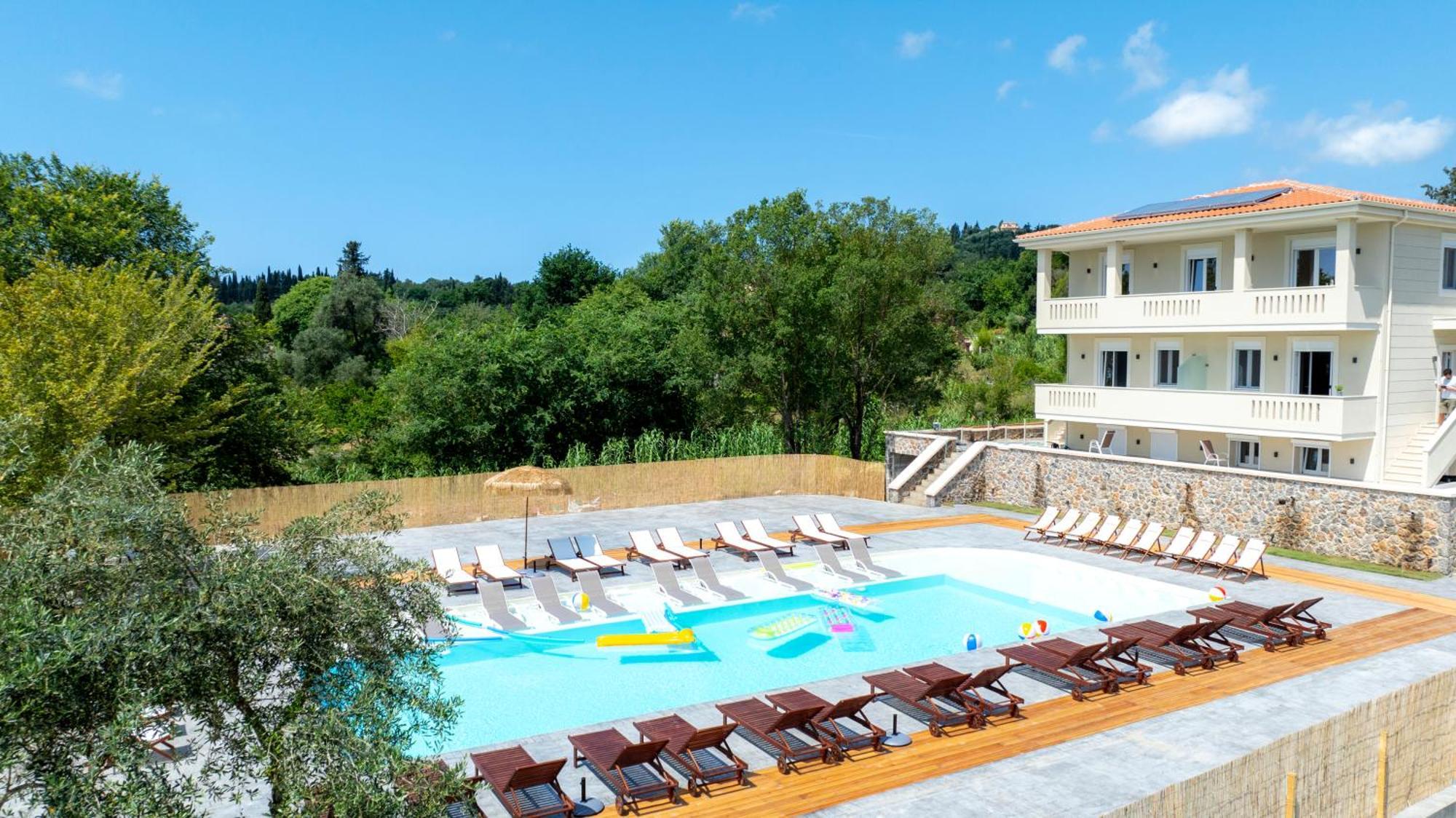 Kopelula Resort Potamós エクステリア 写真